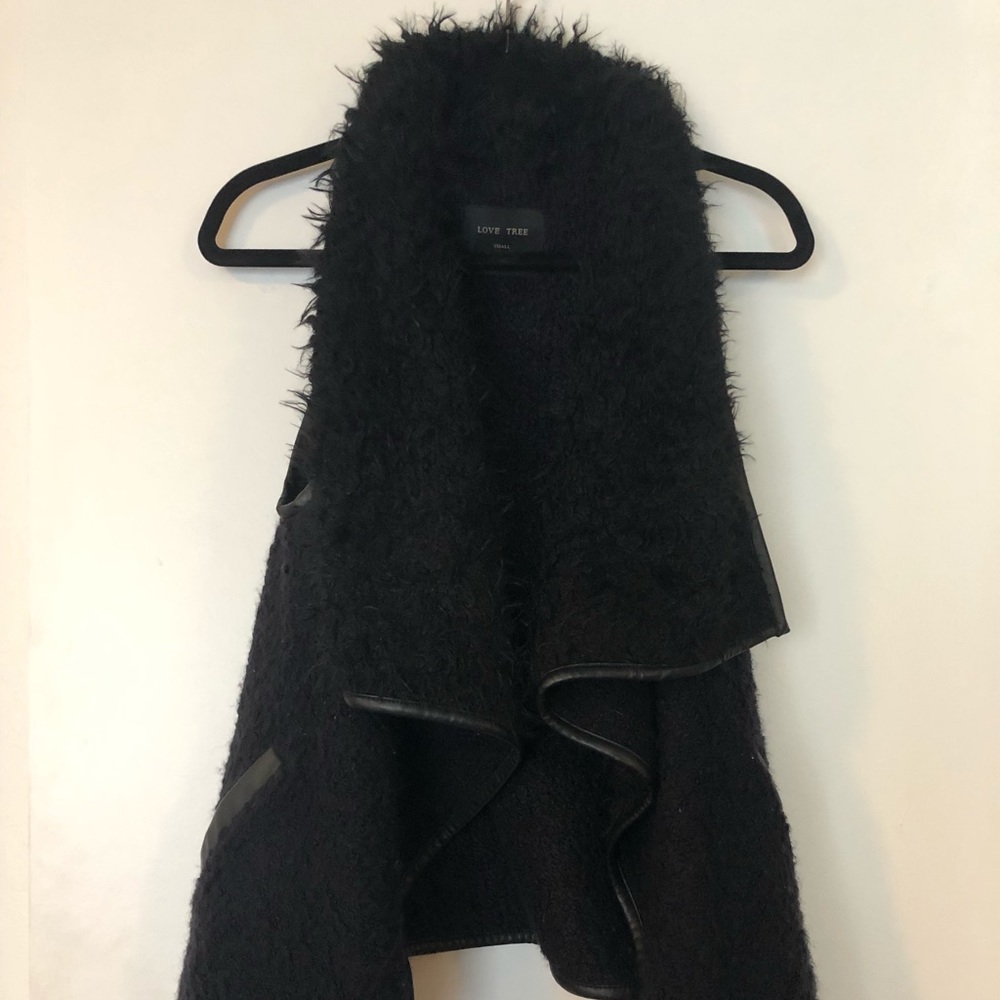 Faux fur vest with pockets